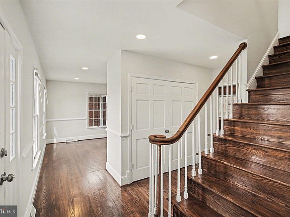 4th image of 98 Deacon Rd