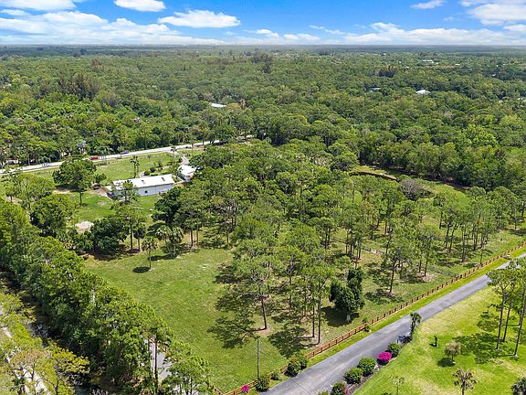 5th image of 16411 Jupiter Farms Road