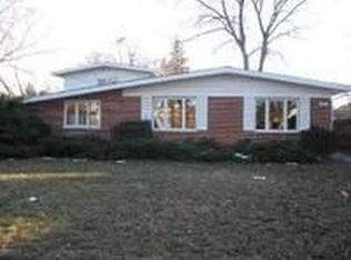 4631 Larch Ave, Glenview, IL