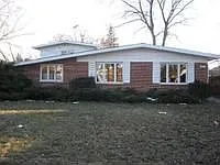 4631 Larch Ave photo 1