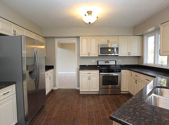 2nd image of 200 Westwood Ct