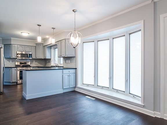 3rd image of 6226 Kaywood Dr