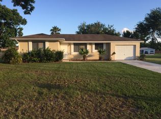 2001 SE West Dunbrooke Cir, Pt Saint Lucie, FL 34952