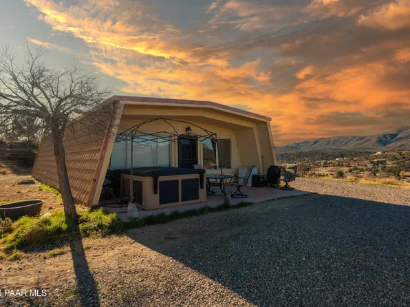 16928 W Trap Rd, Peeples Valley, AZ 86332