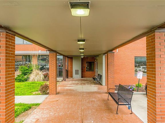 2nd image of 2940 Baltimore Ave #1405