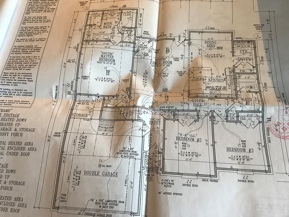 2nd image of 827 Crittenden Blvd