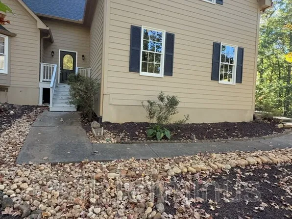 4756 Forest Glen Ct NE, Marietta, GA 30066