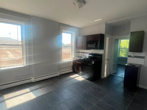 446 N 5th St #3D, Newark, NJ 07107