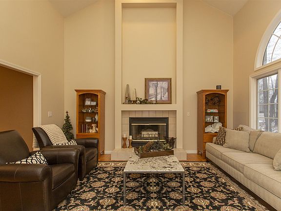 5th image of 51363 Crooked Oak Dr