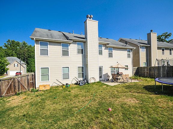 3rd image of 4515 Michael Jay St