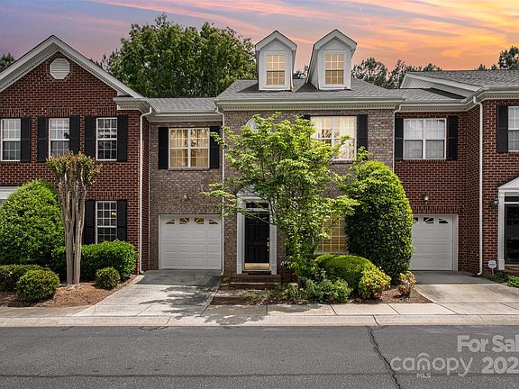 2nd image of 14457 Adair Manor Ct