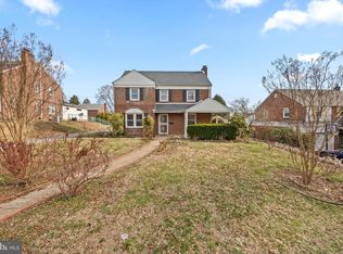 37 Dewey Rd, Cheltenham, PA 19012