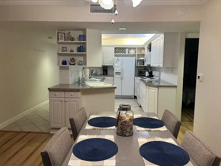1600 Via De Luna Dr #W204 — Photo 29