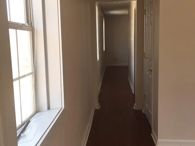 1002 Martin St SE #C — Photo 14