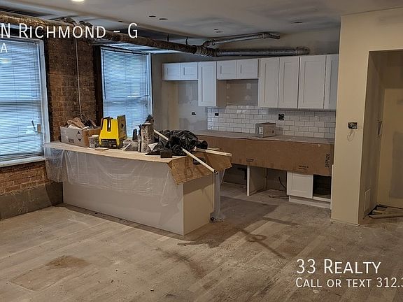 2nd image of 2702 N Richmond St #G