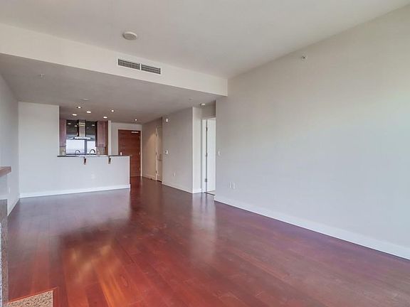 5th image of 700 West E Suite 1102