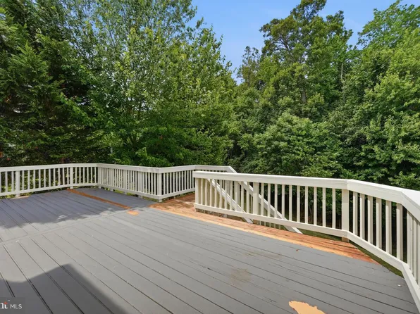 18620 Kerill Rd, Triangle, VA 22172