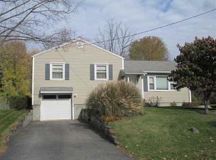 6 Hampton Rd, Poughkeepsie, NY 12603