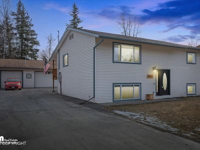 10231 Caribou St, Eagle River, AK, 99577