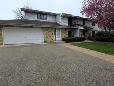 1425 Sun Valley DRIVE #202, Racine, WI, 53406