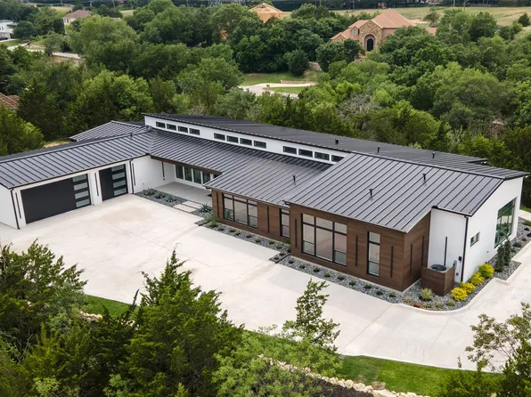 405 Canyon Creek Trl, Fort Worth, TX 76112