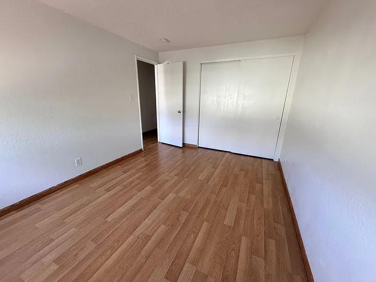 1862 Espee Ct — Photo 33