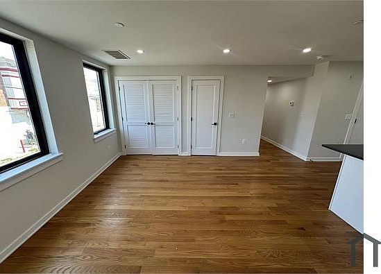 3rd image of 2636 Belgrade St #205