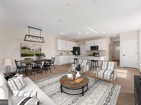 5th image of 46 N 8th St Homesite B23