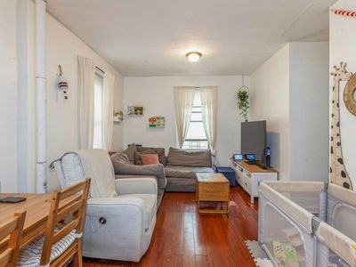 2177 33rd Street #1A, Astoria, NY, 11105