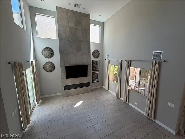7 Rancho Maria St — Photo 2