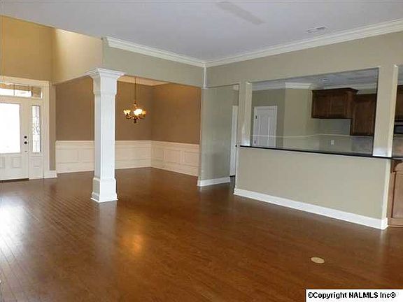 4th image of 15104 Lakeside Trl