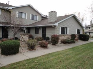 7510 Vinewood Ct, Maple Grove, MN 55311