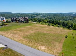 154 Terrapin Dr, Windber, PA 15963