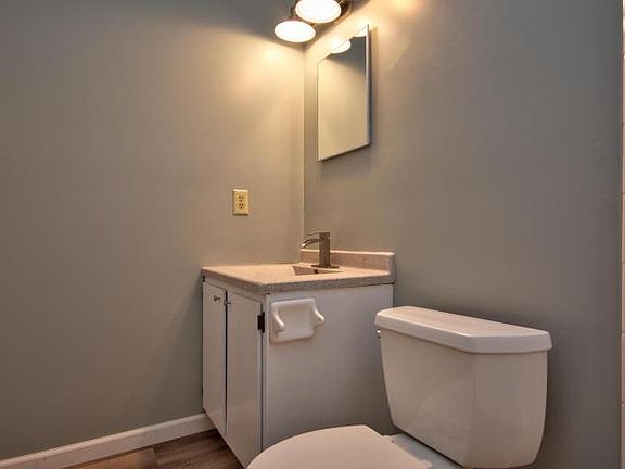 4th image of 4873 Herndon Dr