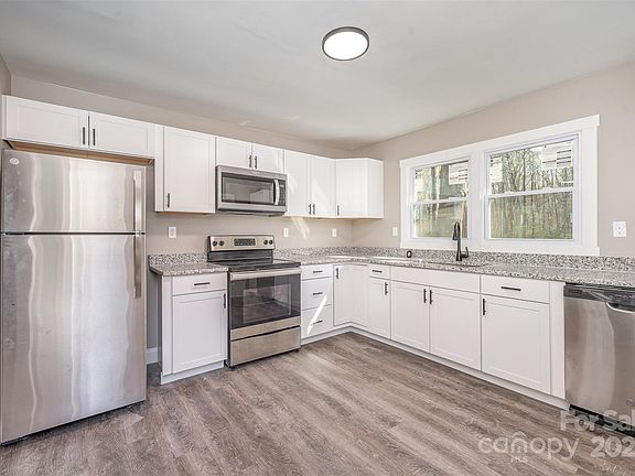 3rd image of 2637 Marldale St
