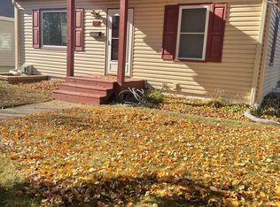 1219 Sumter Ave N, Golden Valley, MN 55427