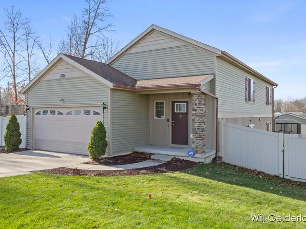 5733 Buchanan Ave SW, Wyoming, MI 49548