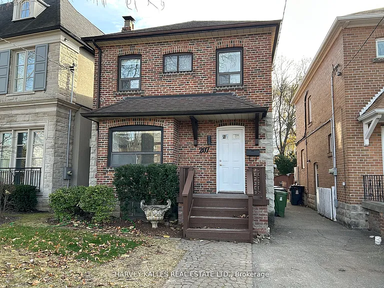 207 Old Orchard Grv — Photo 1