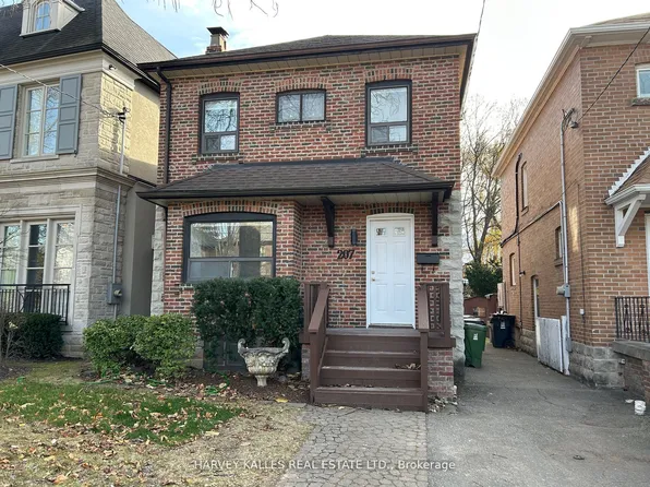 207 Old Orchard Grv, Toronto, ON M5M 2E6