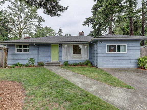 4th image of 10755 17th Ave NE