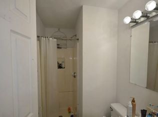 216 Hemenway St #A, Boston, MA 02115