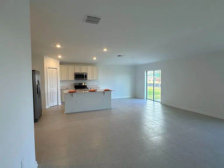 Feathergrass Cir — Photo 6