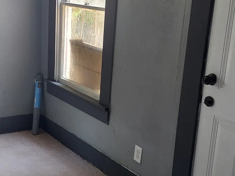 1015 King Ave — Photo 9
