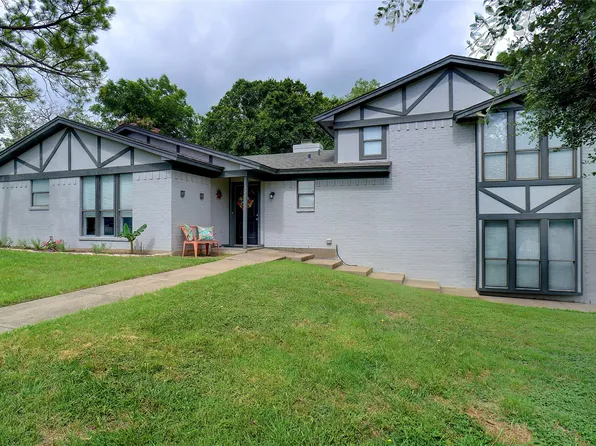 302 S Rusk St, Weatherford, TX 76086