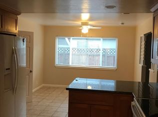2120 Coolidge Dr, Santa Clara, CA 95051