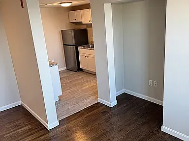 2 bed, 900 sqft, $2,250 — Photo 4