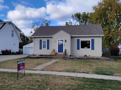 835 Walnut St, Waukee, IA, 50263