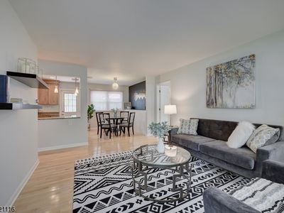13 Spalding Dr, Livingston, NJ, 07039