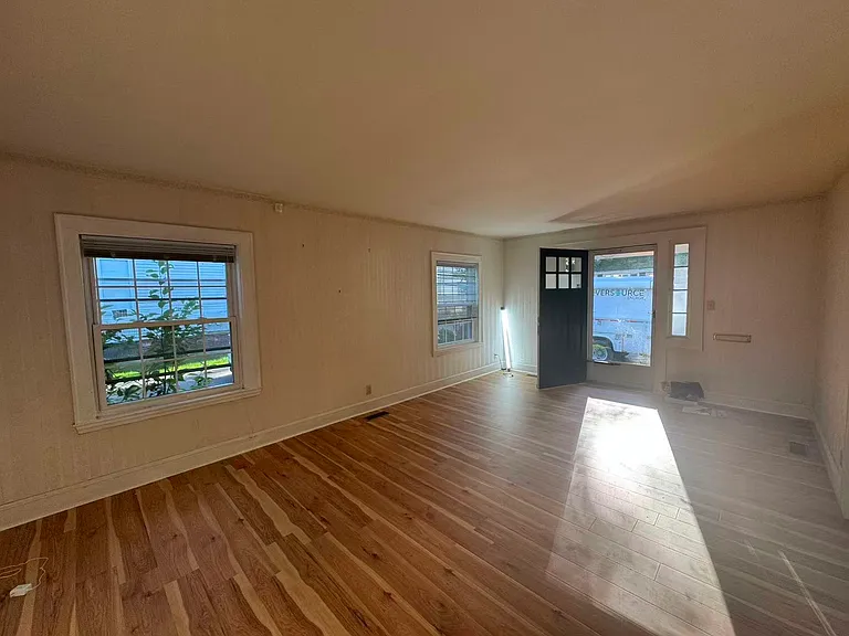 23 Gardner Ave #23 — Photo 10
