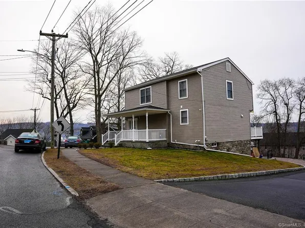 28 Pershing Avenue, Seymour, CT 06483